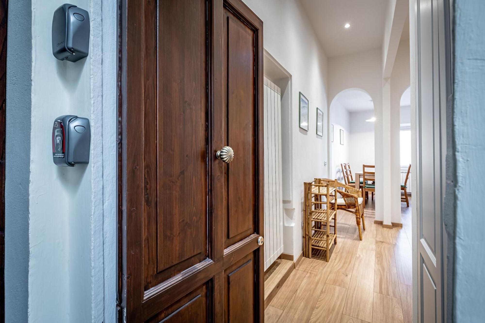Roommo Via Dei Pilastri Giada Florenz Exterior foto